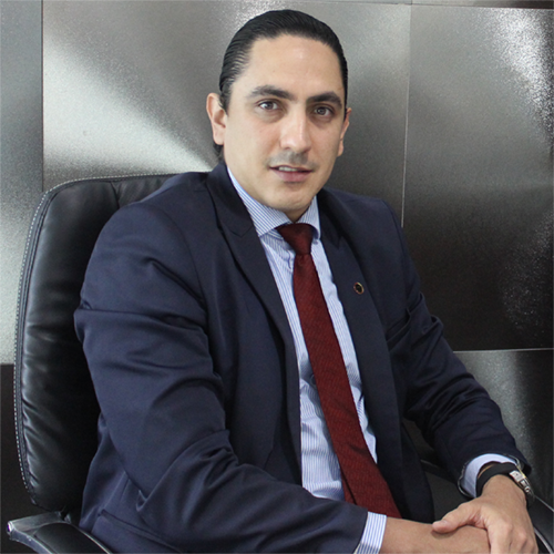 Mgtr. Carlos Centella Bueno